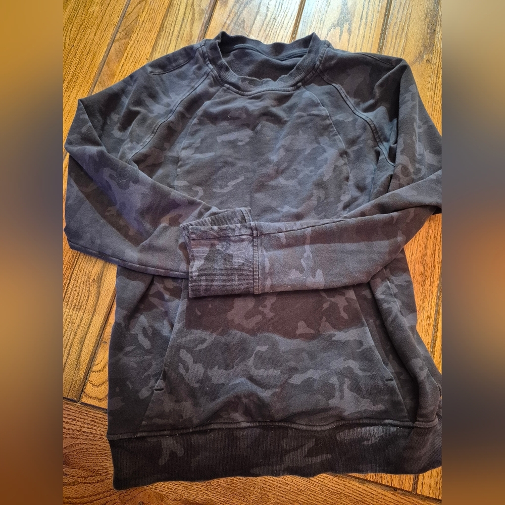 Lululemon Incognito Camo Sweatshirt